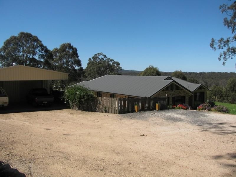 51 Woodlea Court, Crows Nest QLD 4355