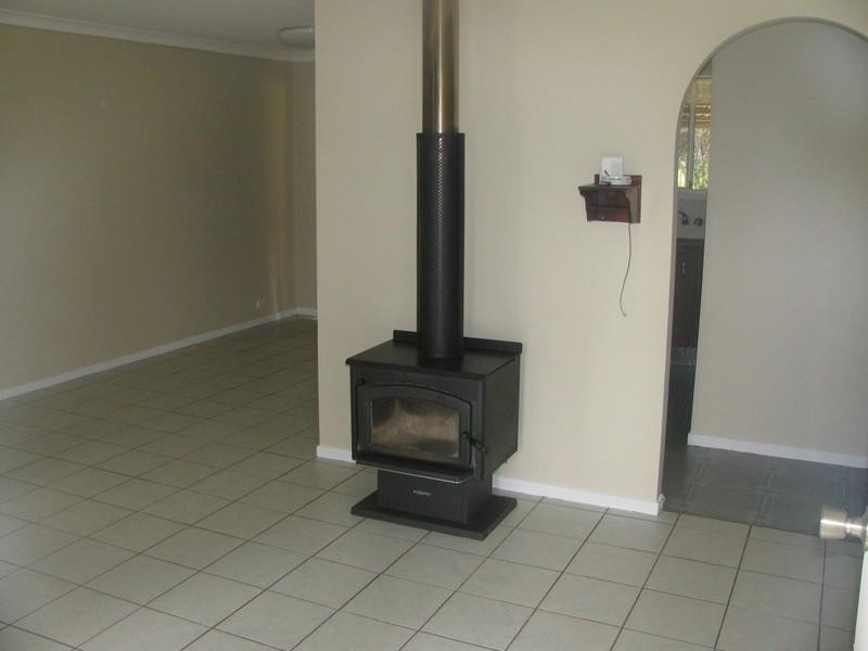 3 Station Street, Hampton QLD 4352