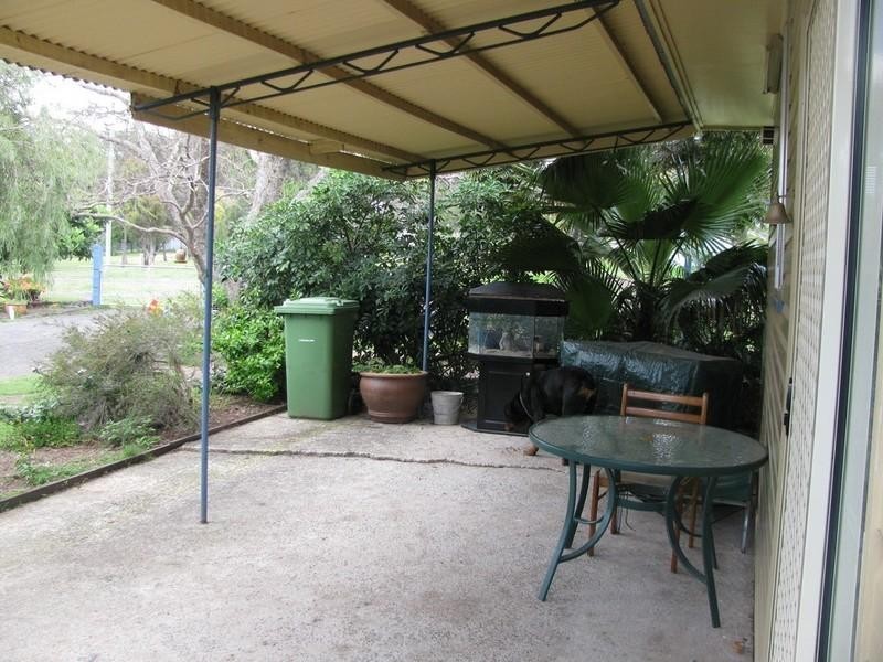 15 Edward Street, Goombungee QLD 4354