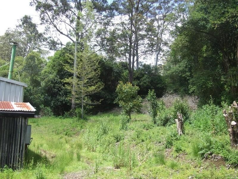 60 McErlean Road, Ravensbourne QLD 4352