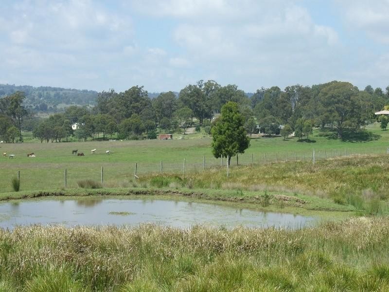 000 Anger Road, Crows Nest QLD 4355