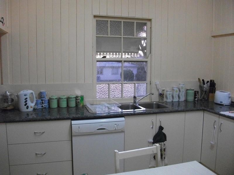 47 South Street, Crows Nest QLD 4355