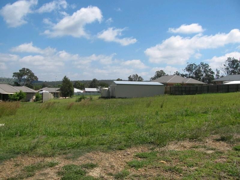 20 Naomi Drive, Crows Nest QLD 4355