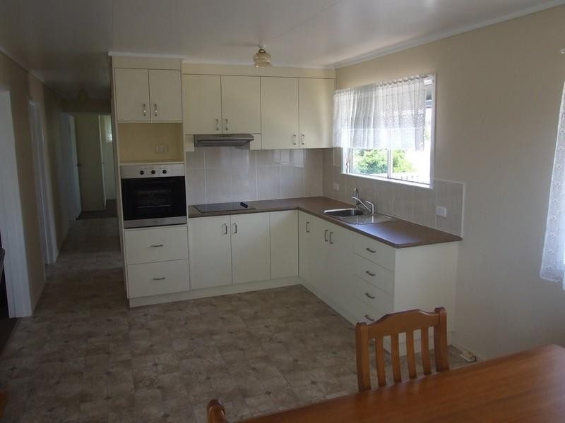 11 John Street, Goombungee QLD 4354