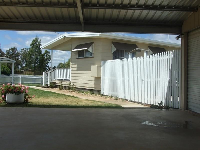 11 John Street, Goombungee QLD 4354