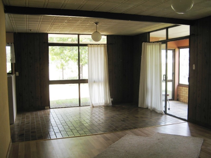 2 Hayden Street, Crows Nest QLD 4355