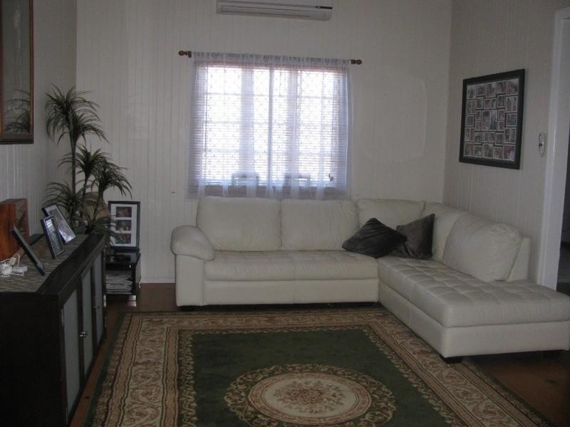 5 Lalor Street, Crows Nest QLD 4355