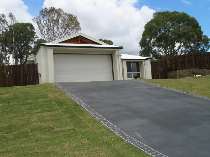 3 Lewis Street, Crows Nest QLD 4355