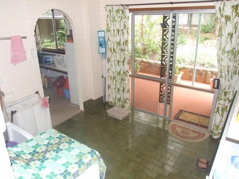 28 Railway Terrace, Crows Nest QLD 4355