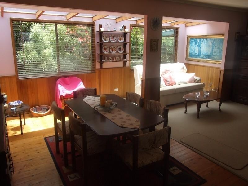 28 Railway Terrace, Crows Nest QLD 4355