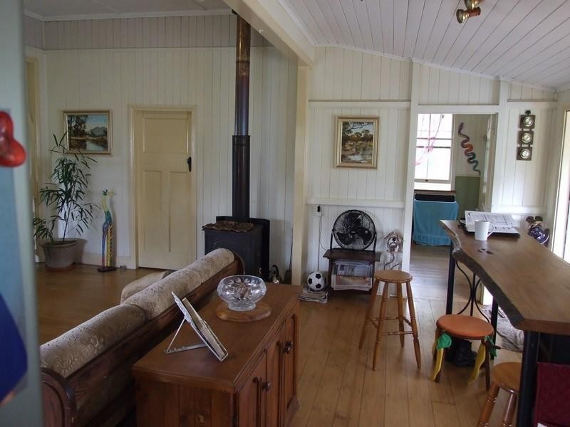 4355 Esk – Hampton Road, Hampton QLD 4352