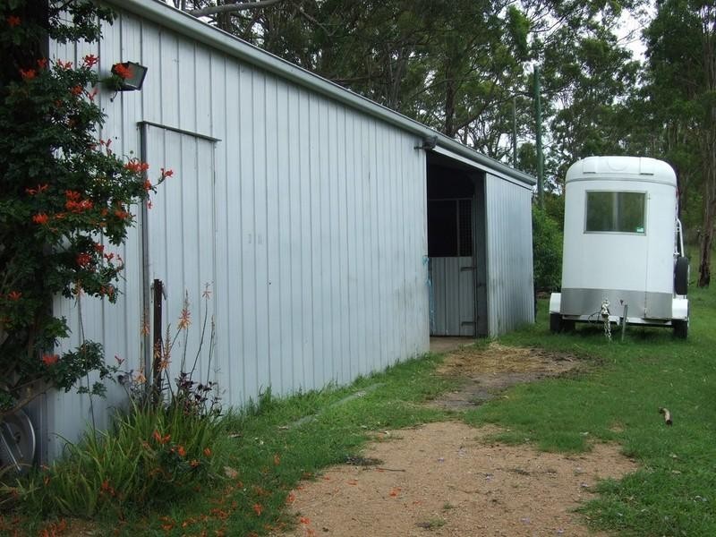 4355 Esk – Hampton Road, Hampton QLD 4352