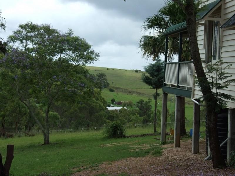 4355 Esk – Hampton Road, Hampton QLD 4352