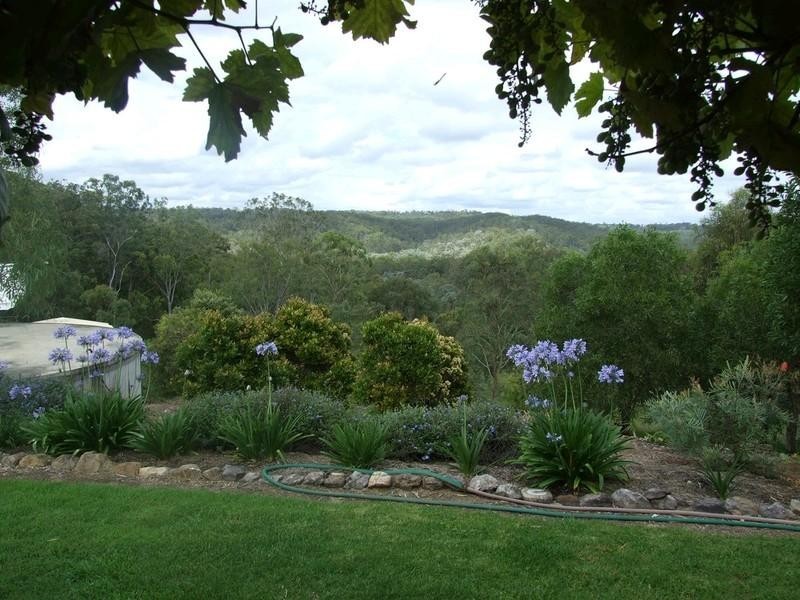 53 Fitch Road, Crows Nest QLD 4355