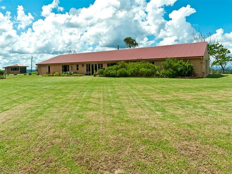 119 Murphy Road, Ravensbourne QLD 4352