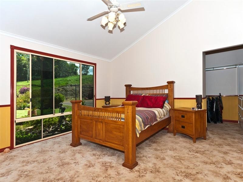 119 Murphy Road, Ravensbourne QLD 4352