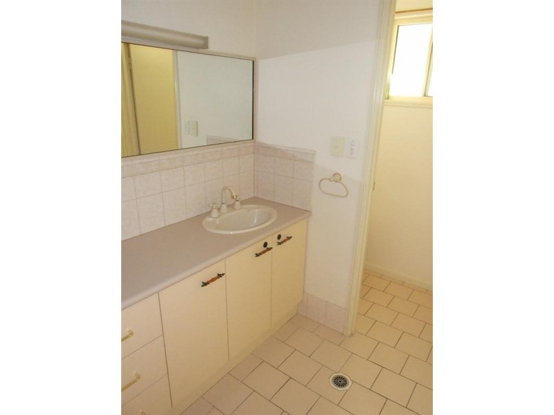 57 Albert Street, Crows Nest QLD 4355