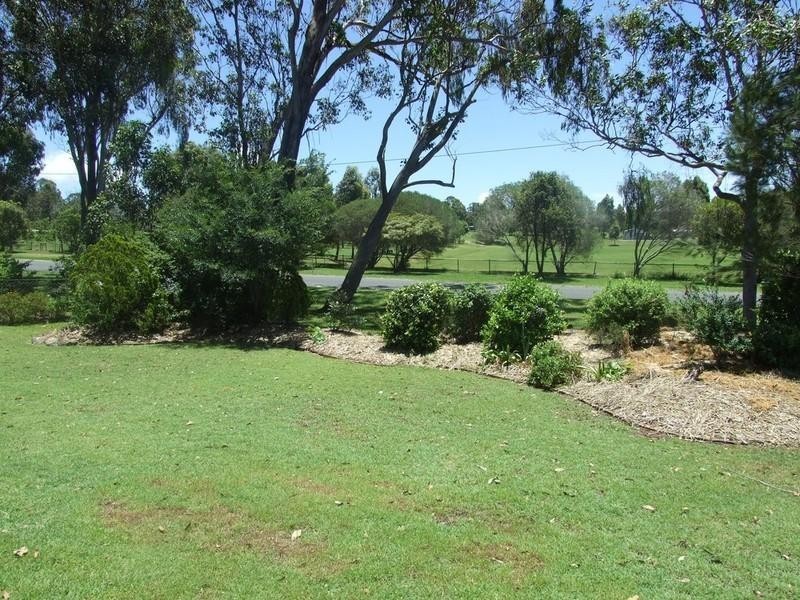 57 Albert Street, Crows Nest QLD 4355