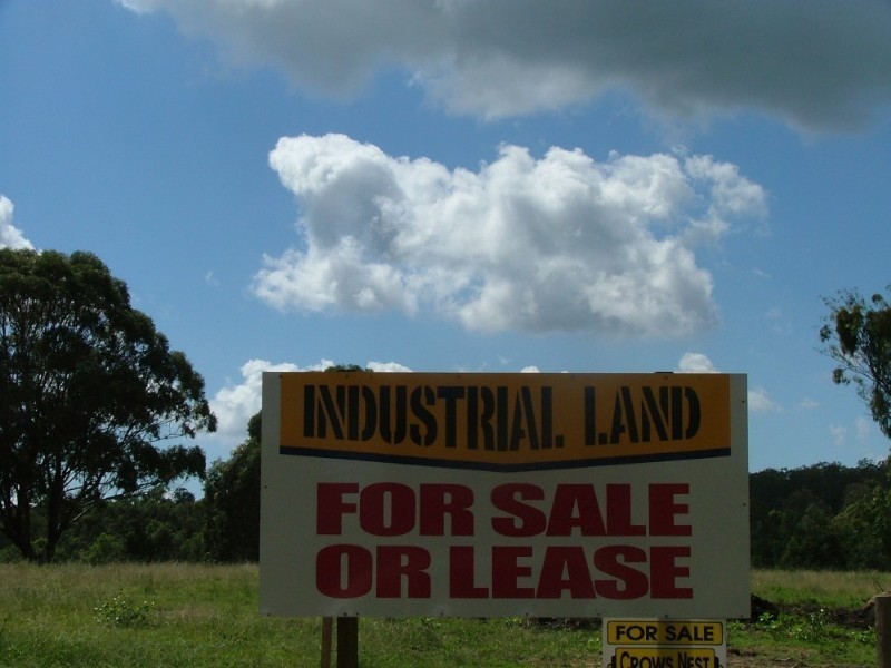 101,102,103 Industrial Avenue, Crows Nest QLD 4355