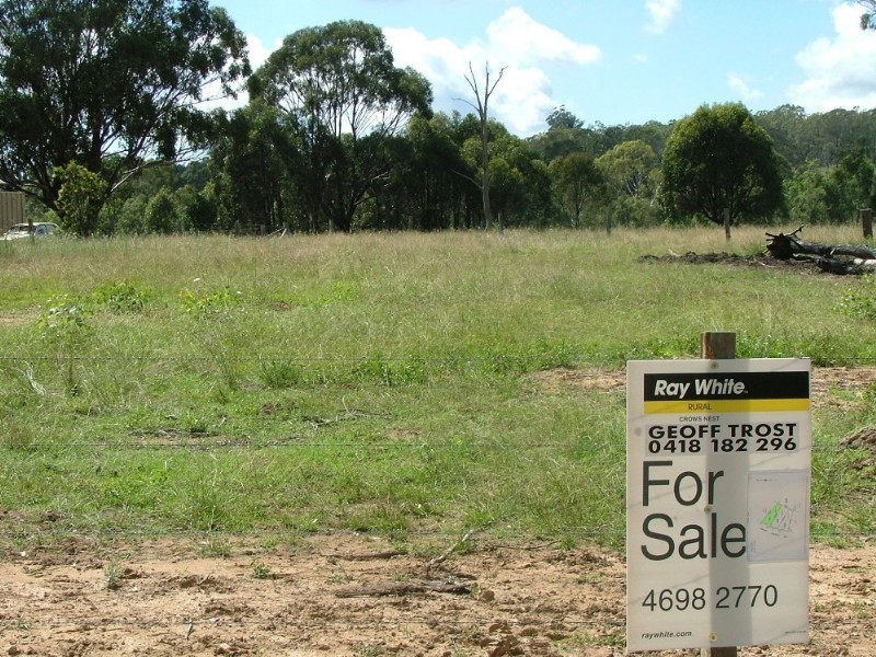 101,102,103 Industrial Avenue, Crows Nest QLD 4355