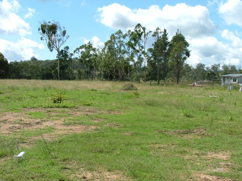 101,102,103 Industrial Avenue, Crows Nest QLD 4355