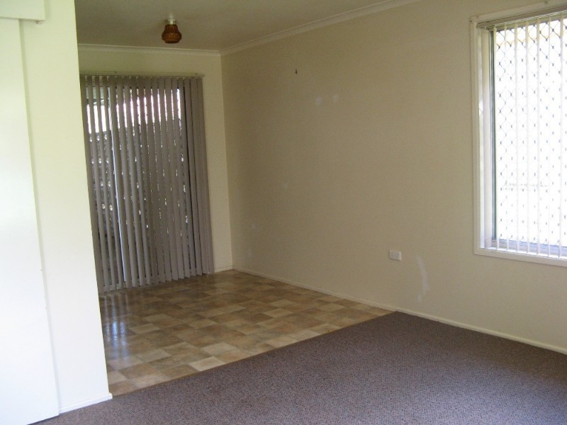 11 Grace Street, Crows Nest QLD 4355