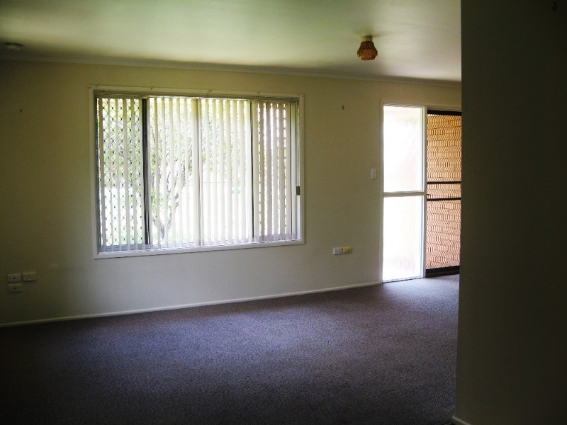 11 Grace Street, Crows Nest QLD 4355