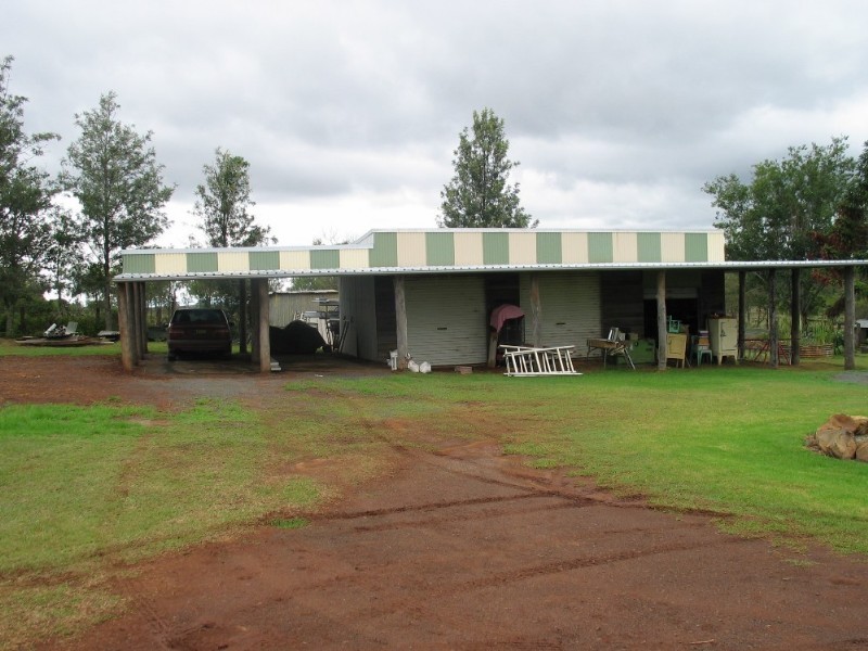 327 Haden Peranga Road, Haden QLD 4353