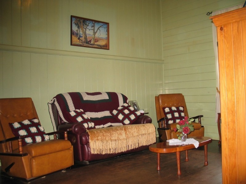 327 Haden Peranga Road, Haden QLD 4353