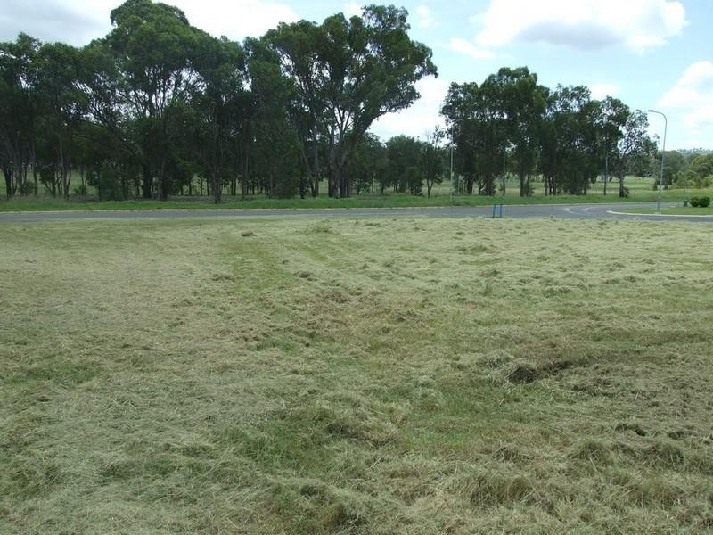 23 Vicky Avenue, Crows Nest QLD 4355