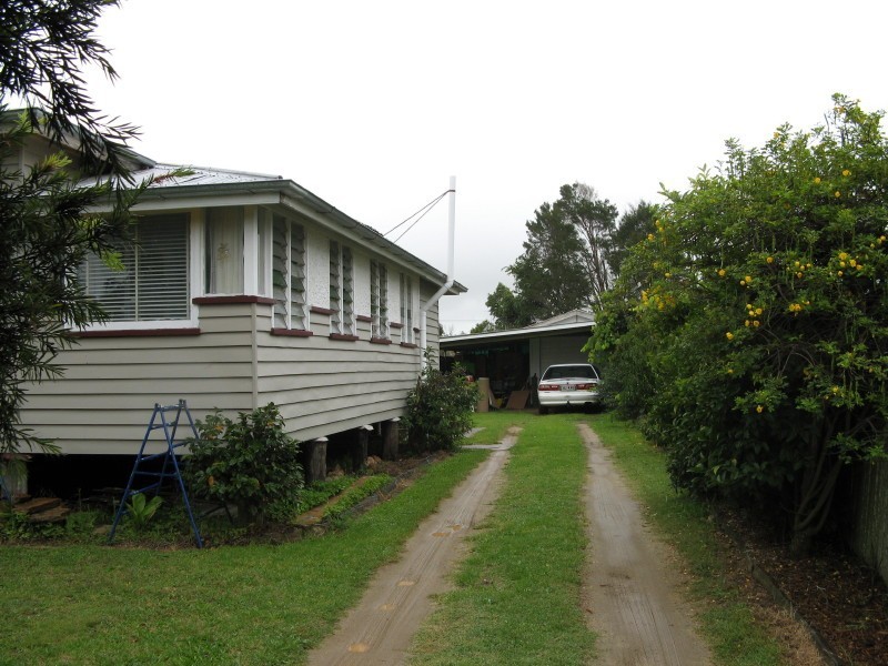 12 Nolan Street, Crows Nest QLD 4355