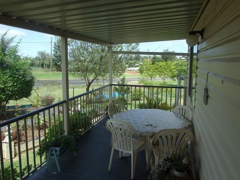 1530 Haden Crows Nest Road, Haden QLD 4353