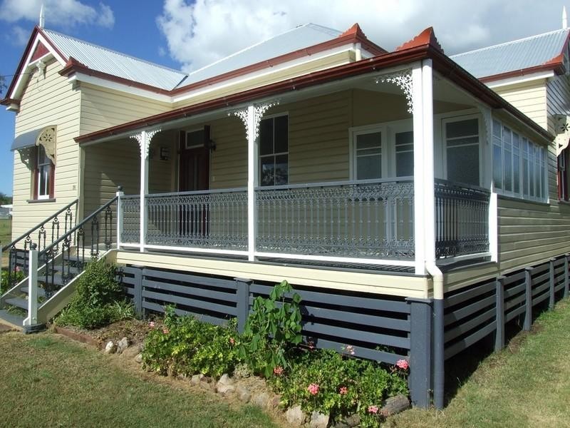 26 Mocatta Street, Goombungee QLD 4354