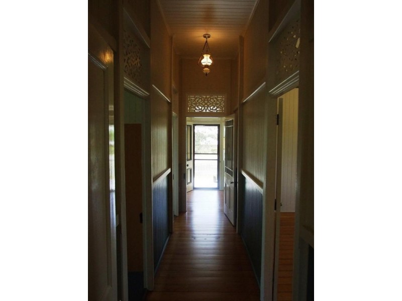 26 Mocatta Street, Goombungee QLD 4354