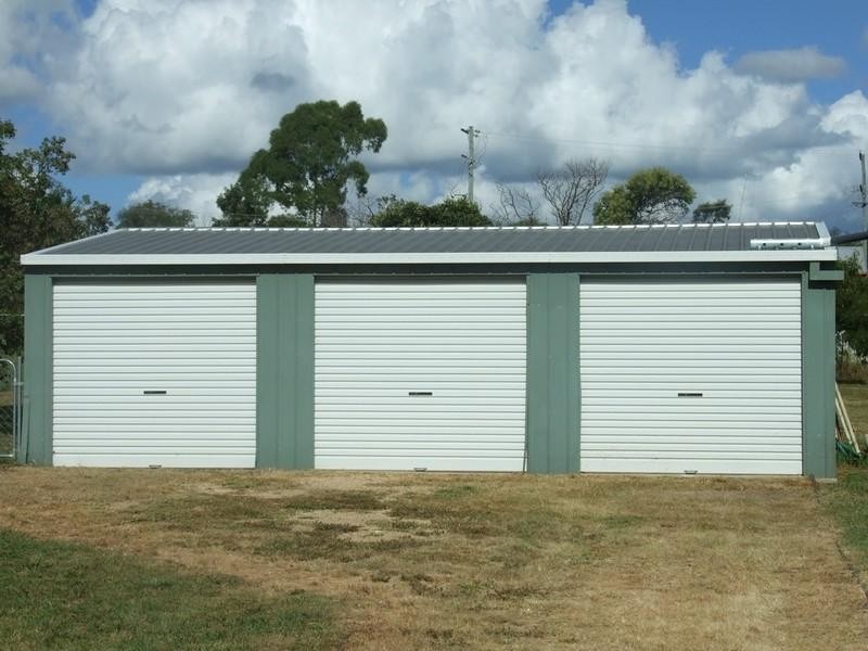 26 Mocatta Street, Goombungee QLD 4354
