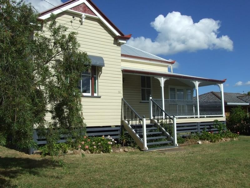 26 Mocatta Street, Goombungee QLD 4354