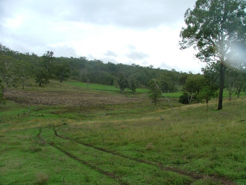 000 Plainby Douglas Road, Crows Nest QLD 4355