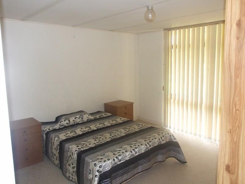 11 South Street, Crows Nest QLD 4355