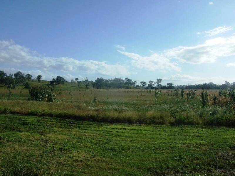 0 Gomoran-Doulgas Road, Meringandan QLD 4352