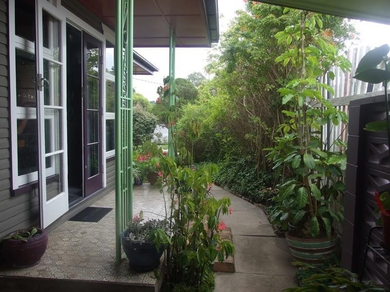 20 Toowoomba Road, Crows Nest QLD 4355