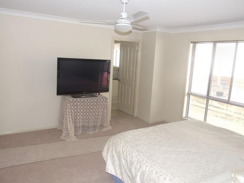 16 Vicky Avenue, Crows Nest QLD 4355