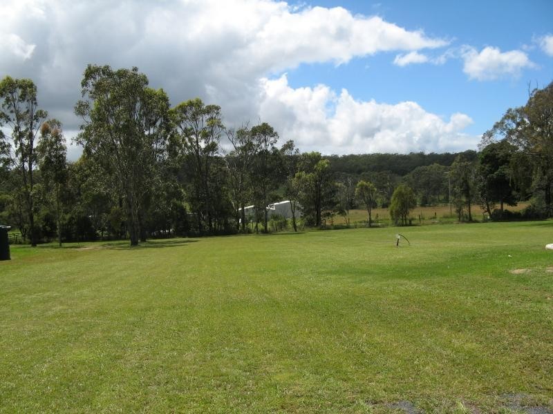 20 Eastside Road, Crows Nest QLD 4355