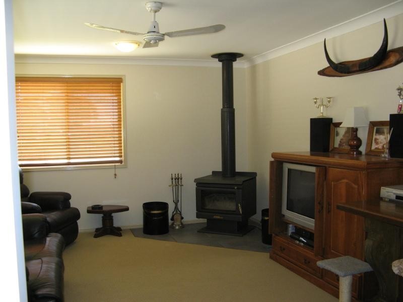 20 Eastside Road, Crows Nest QLD 4355