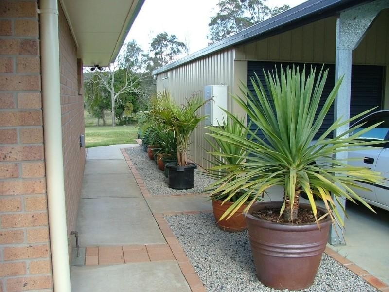 20 Eastside Road, Crows Nest QLD 4355