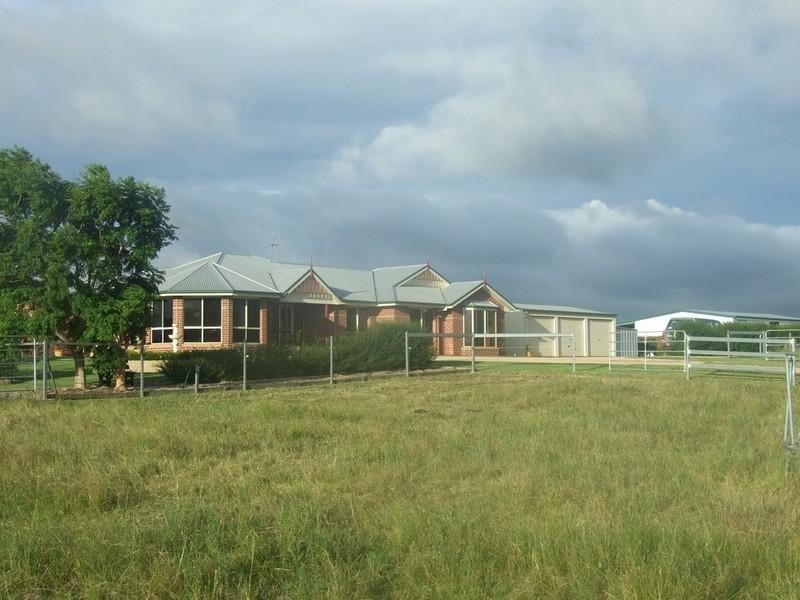 228 Valewood Road, Toowoomba City QLD 4350