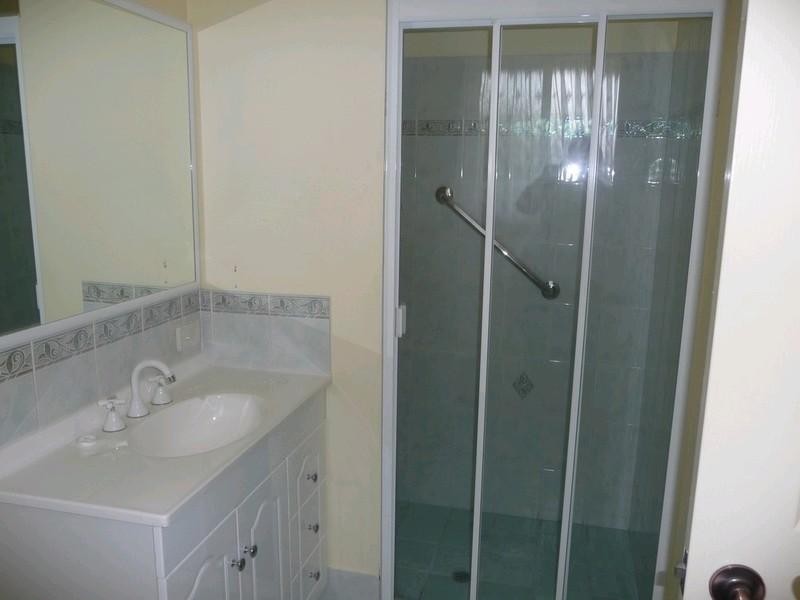 13 Lee Court, Crows Nest QLD 4355