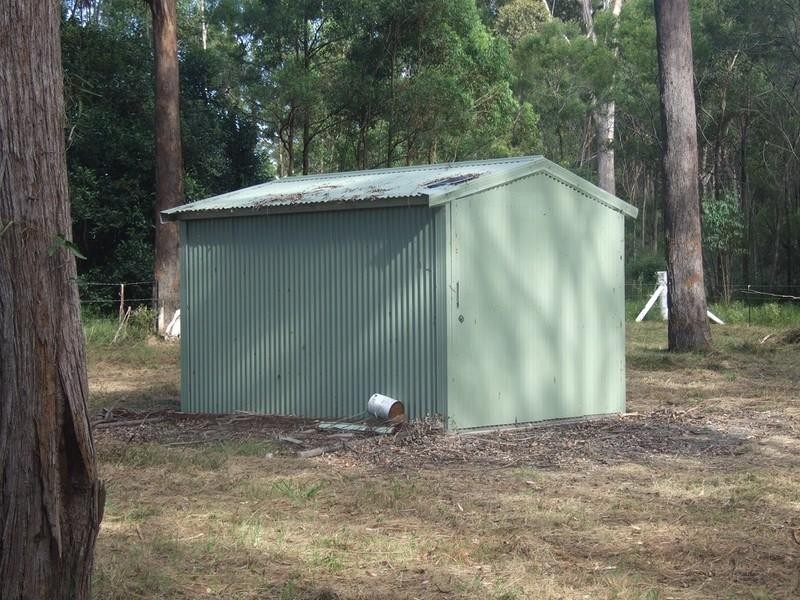 8487 New England Highway, Hampton QLD 4352