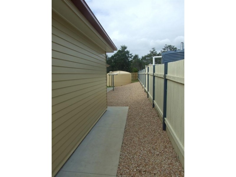 26 Samuel Avenue, Crows Nest QLD 4355