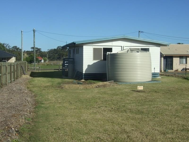 18 John Street, Goombungee QLD 4354