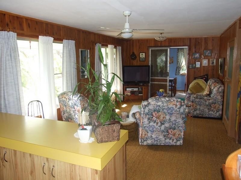 3 Dale Street, Crows Nest QLD 4355